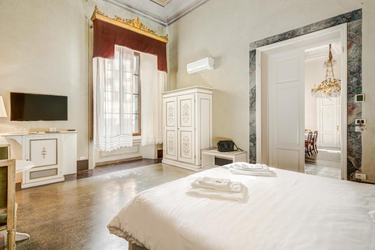 Palazzo D'Oltrarno - Residenza D'Epoca Bed & Breakfast Флоренция Екстериор снимка