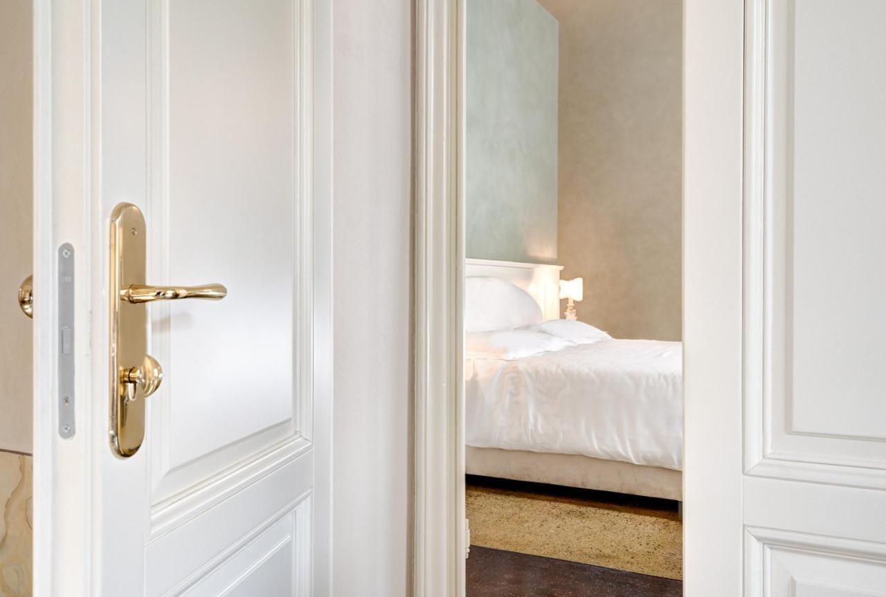 Palazzo D'Oltrarno - Residenza D'Epoca Bed & Breakfast Флоренция Екстериор снимка