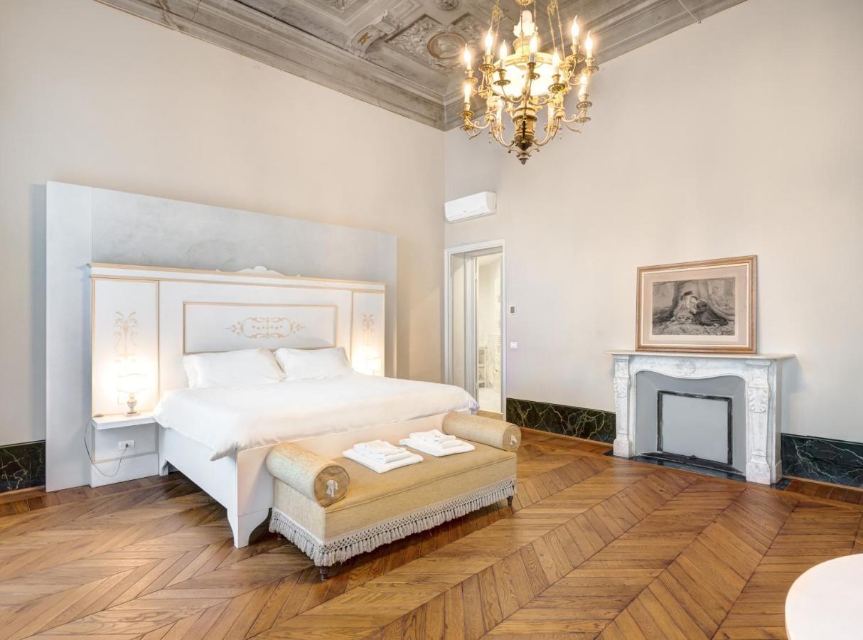 Palazzo D'Oltrarno - Residenza D'Epoca Bed & Breakfast Флоренция Екстериор снимка