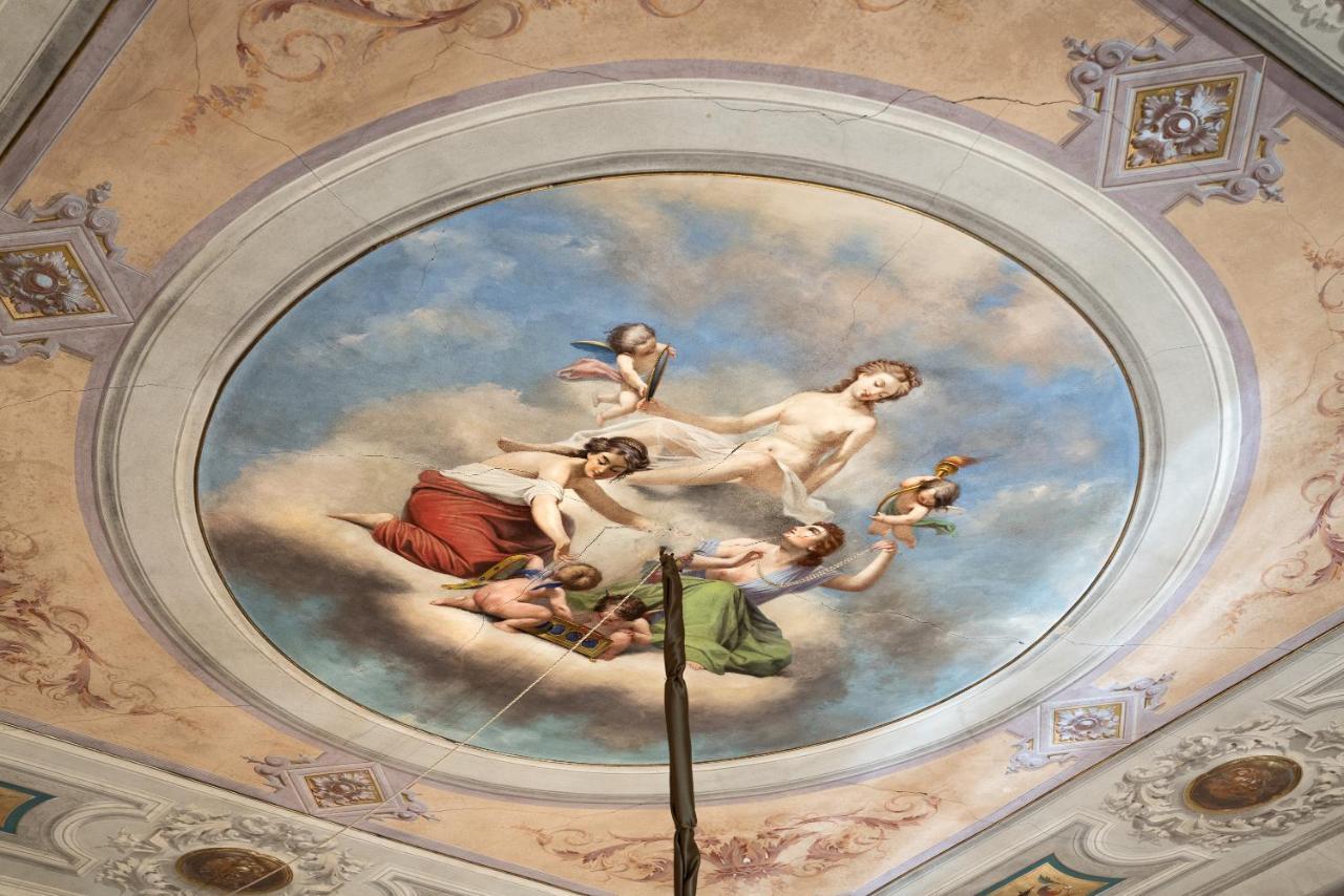 Palazzo D'Oltrarno - Residenza D'Epoca Bed & Breakfast Флоренция Екстериор снимка